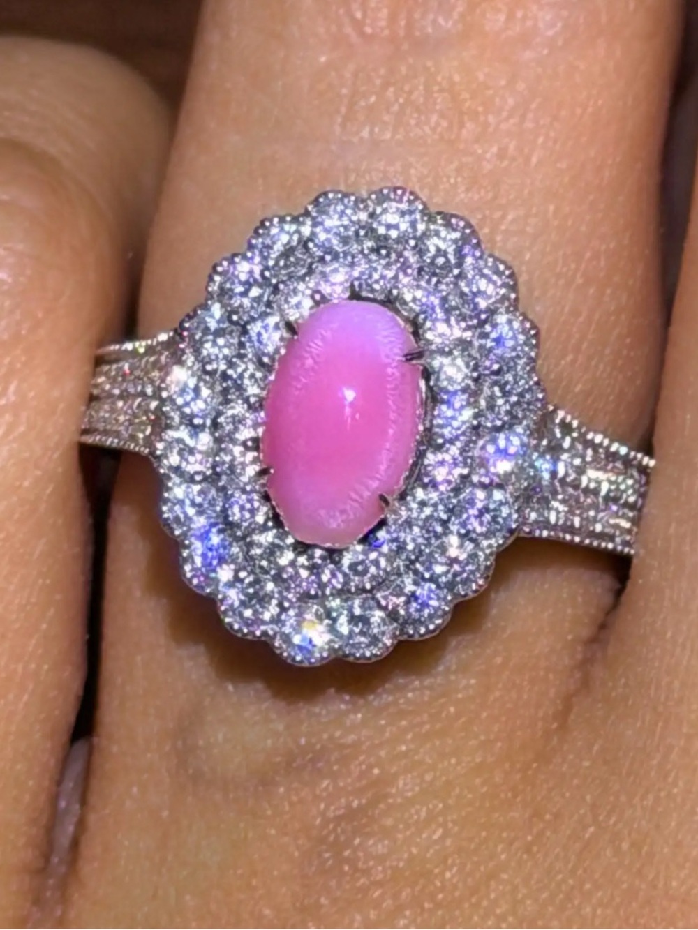 Natural Conch Pearl ring (size7)
